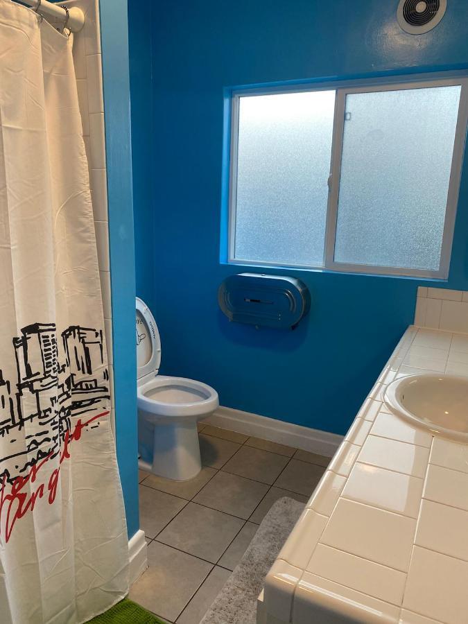 Private Los Angeles Room - Free Wifi, Ac, Tv, Private Fridge, Kitchen, Near Usc - Exposition Park - Usc Memorial Coliseum - Banc Of California Bmo Stadium - Downtown Los Angeles Dtla - University Of Southern California Usc!! エクステリア 写真